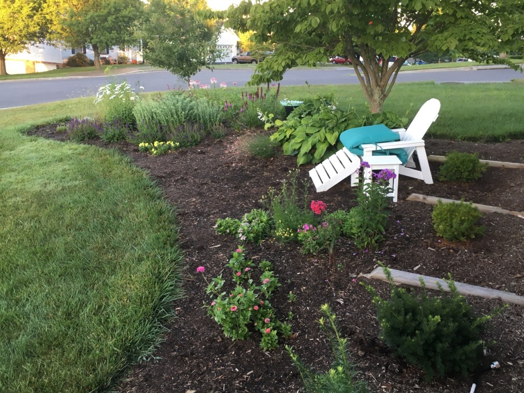 7 Jul front bed w chair